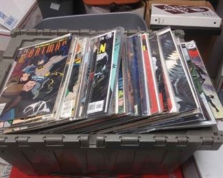 https://www.ebay.com/itm/124175683790	RX5012006 DC COMICS BOOK LOT OF 60 BATMAN TITLES BOX 77 RC5012006	 $120 
