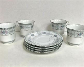 https://www.ebay.com/itm/124233225328	KC001: CROWN MING FINE CHINA JIAN SHIANG MADE IN CHINE 4 CUPS/4 SAUCERS	 $20.00 
