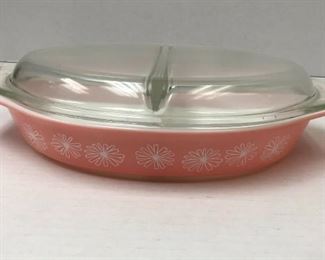 https://www.ebay.com/itm/114280508904	RM0004: Vintage 1 1/2 Quart Pyrex Dish with Lid Oval Pink and White Daisies	 $30.00 
