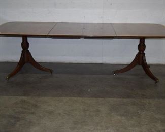 Banquet Banded Mahogany Dining Table w/ 2 Leaves 