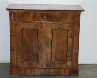 Inlaid Biedermeier walnut cabinet