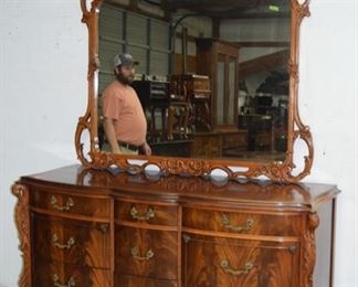 French Flamed mahogany 9 drawer swan carved dresser & mirror (suite)
