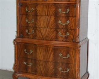 French Flamed Mahogany Chest on Chest (suite)