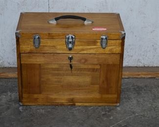 Mahogany machinist chest