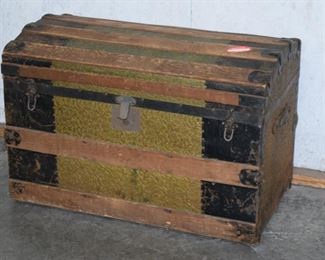 Antiques wood Slat dome top trunk 