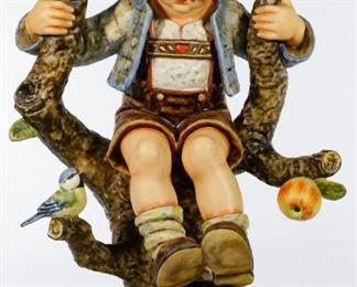 Hummel 142 X Apple Tree Boy Jumbo Figurine