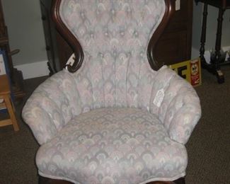 Beautiful Victorian wrap around arm chair