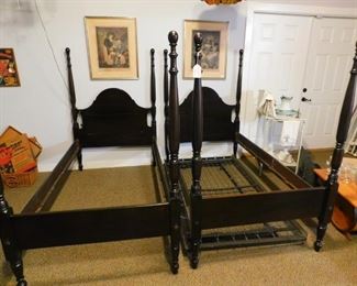 Great pair of mahogany high post twin beds, great condition