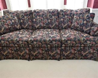 “Perlmutter Freiwald” Sofa