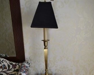 Accent table, decorative lamp