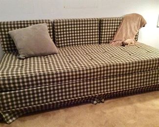 Really cool day bed, couch 