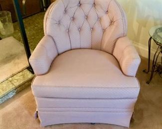 small chair perfect for bedroom too