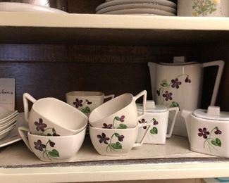 charming Orchard Ware, Wood Violet