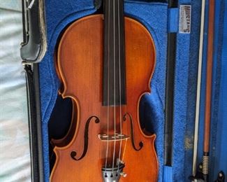 $125  Roderich Paesold violin & case 1980  