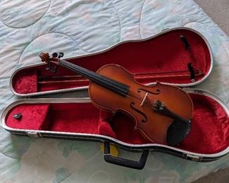 $125  Otto Ernst violin & case