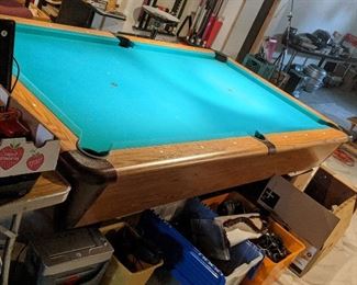 $500 Harvard Pool table