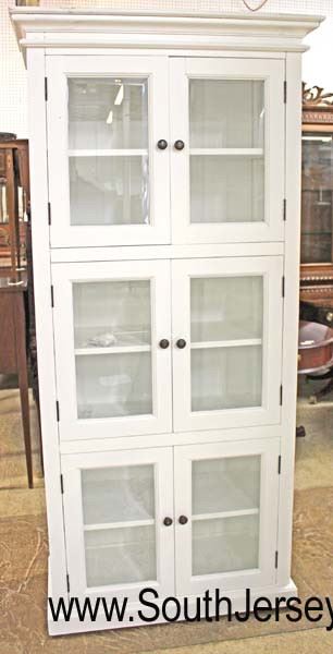  — Nice Model —

NEW “Nova” White 6 Glass Door Bookcase Display Cabinet

Auction Estimate $200-$400 – Located Inside 