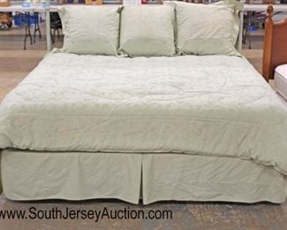  Metal Decorative Headboard with Arrow Center King Size Decorator Bed with Mattress and Comforter Set

Auction Estimate $200-$400 – Located Inside 