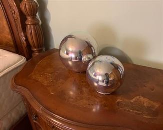 Modern Lighted Glass Orbs