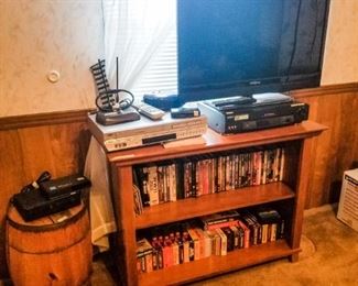 Flatscreen TV, VHS, DVD's