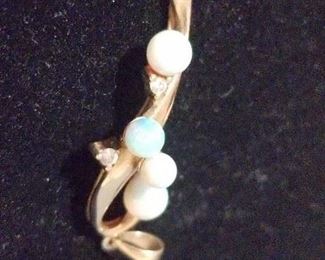 Custom made 14k opal pendant 