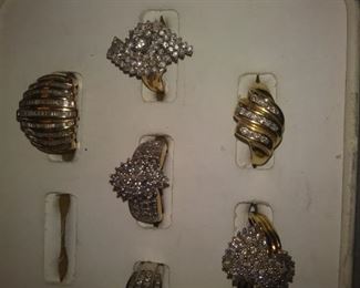 Beautiful 14K rings with Diamonds