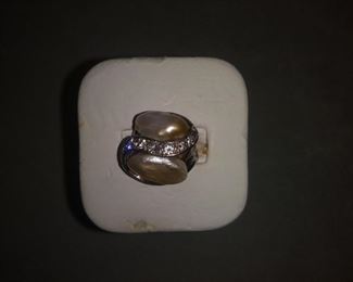 14K ring with natural pearl and diamonds
