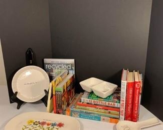 Decorating-Cooking and Rae Dunn Kitchen Items https://ctbids.com/#!/description/share/312811