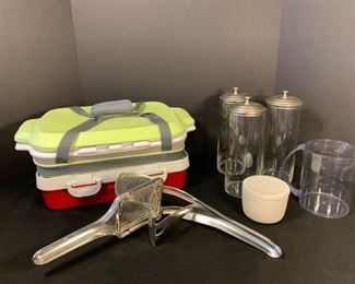 Assortment of Household-Kitchen Items https://ctbids.com/#!/description/share/312846