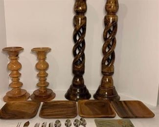 Wooden Candlestick Holders and Misc https://ctbids.com/#!/description/share/312863