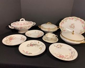 Assortment of China https://ctbids.com/#!/description/share/312836