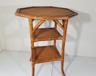 VIntage Asian Style Bamboo Rattan Side Table https://ctbids.com/#!/description/share/312931