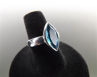 .925 Sterling Silver Marquise Cut Topaz Ring Size 6.75
