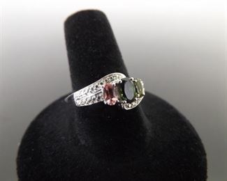 .925 Sterling Silver Oval Cut Multi Stone Ring Size 9
