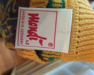 Comedian sweater by Mondi. MANY VINTAGE SWEATERS!
