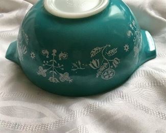 Pyrex "Embroider" pattern. Beautiful!!