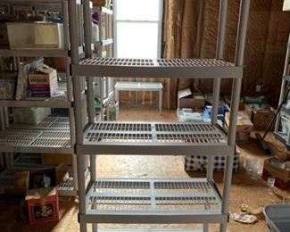 Keter 5 Shelf Storage Shelving https://ctbids.com/#!/description/share/313353