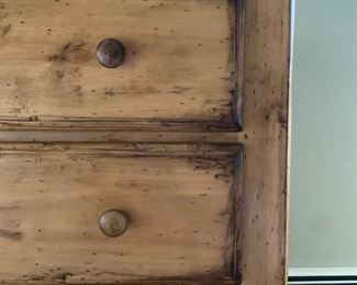 English Country Style Six Drawer Chest