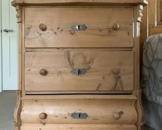 English Country Unfinished Pine Three Drawer Chest