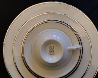 Lenox, Service for TWELVE, Montclair