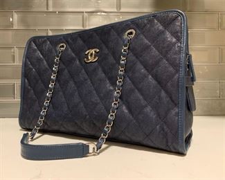 Chanel Grand Tote in Caviar 