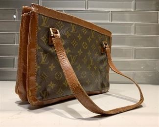Vintage Louis Vuitton Expanding Tote, Snap Bottom