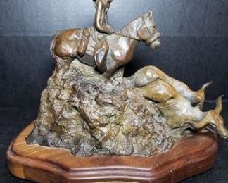 Gary Moore "Water's Edge" Bronze Statue. Height 7 1/2 inches and Length 9 1/2 inches.  https://ctbids.com/#!/description/share/314471