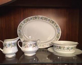 Noritake China Serving pieces
