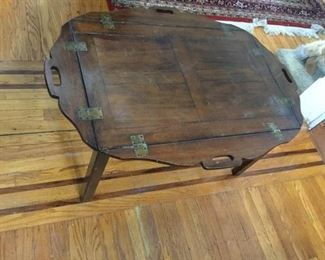 Vintage Wood Coffee Table https://ctbids.com/#!/description/share/311780