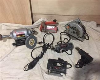 Miscellaneous power tools https://ctbids.com/#!/description/share/312078