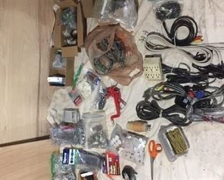 Assorted hardware https://ctbids.com/#!/description/share/312080