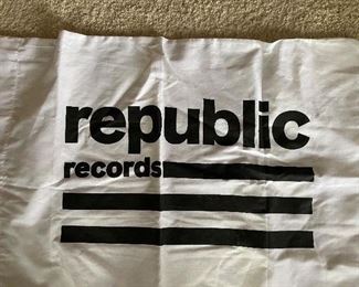 Sleep Well..Republic Records..Pillow Case