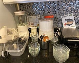 Cusinart Smart Power Blender, Cusinart Waffle Maker, Glass Custard Cups