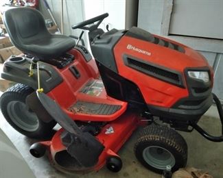  Husqvarna riding lawn mower Lgt 2654
